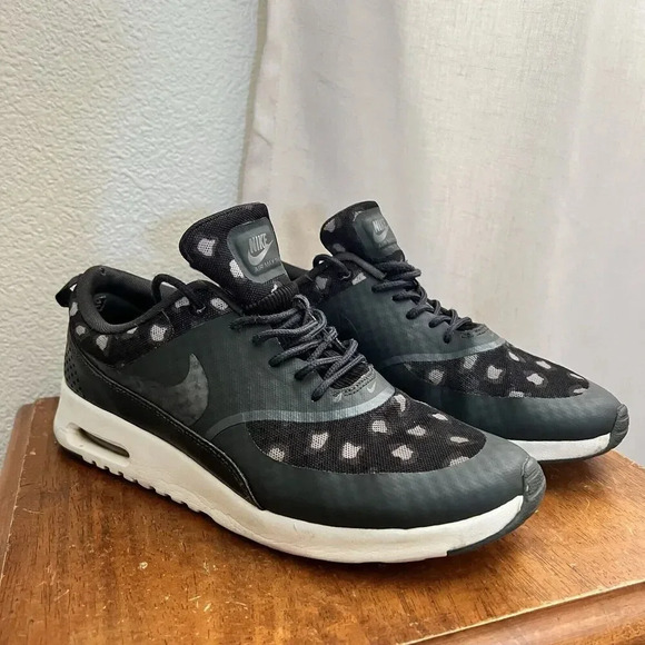 Nike Air Max Thea Sneakers Womens US 9 Athletic Running Walking‎ Platform Light - Picture 1 of 9